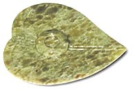 Räucherstäbchenhalter aus Speckstein in Blattform