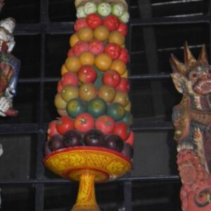 Früchte Schnitzerei als Tempelopfer