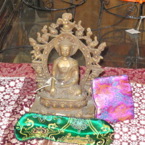 Buddhas Erleuchtung mit Götterhimmel