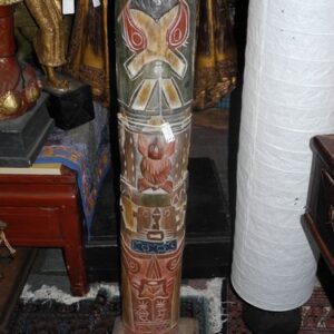 Schamanischer Totempfahl